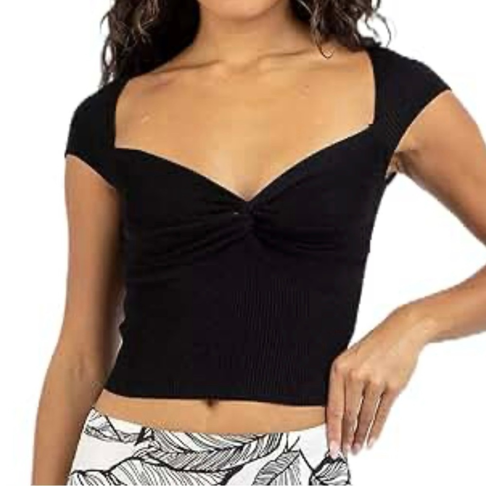 Black Front Twist Women's Top